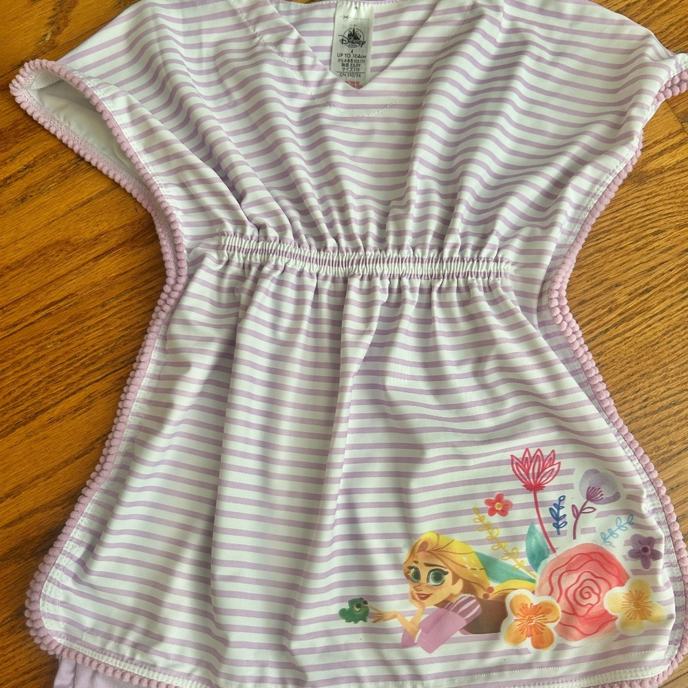 Disney store Rapunzel swim cover 4/5